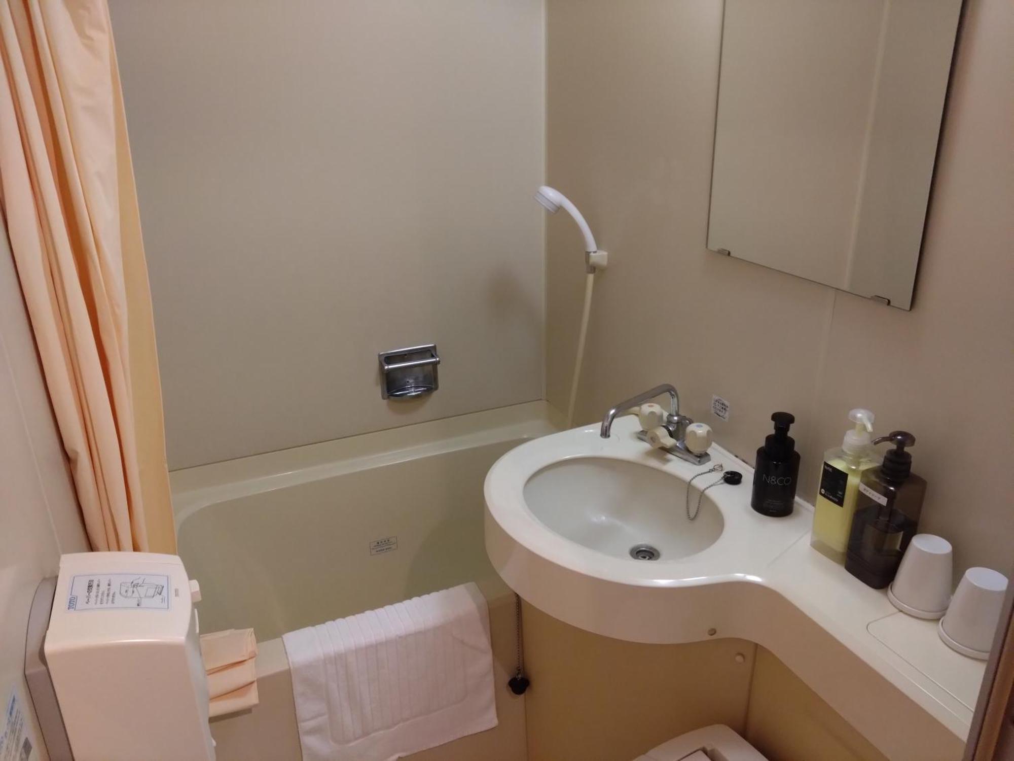 Hotel Crown Hills Takefu Echizen  Экстерьер фото
