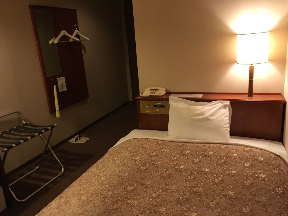 Hotel Crown Hills Takefu Echizen  Экстерьер фото
